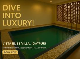 Vista Bliss 3BHK Villa With Private Pool, hotel v destinaci Igatpuri
