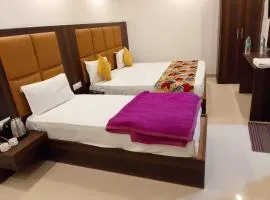 Hotel Royal Plaza Delhi