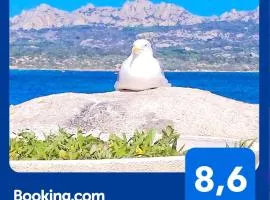Casa Vacanze Bouganville La Maddalena con parcheggio privato