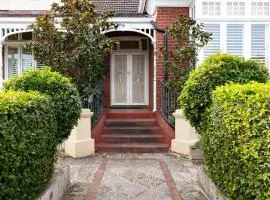 View House by Swan BnB Management