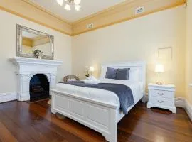 View House By Swan Bnb Management