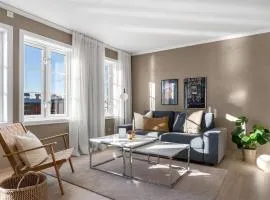 Central sea house apartment - Free parking