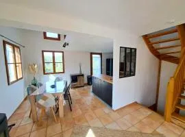 Villa Haut de Gamme Golf de Pont Royal 6 Personnes, Climatisé, Piscine