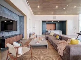 The Summit Club