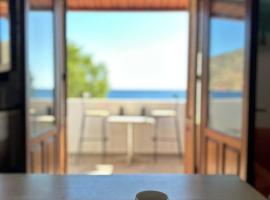 Home by the Sea, hotel a Tílos