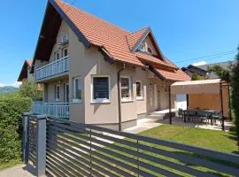 Guest House Green Field