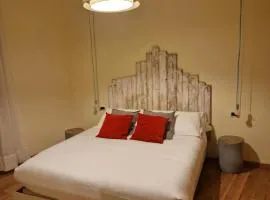 Lake Alley Apartment