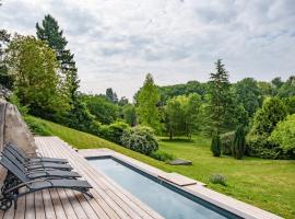 Élégante longère, piscine entre Tours et Amboise, khách sạn ở Vernou-sur-Brenne