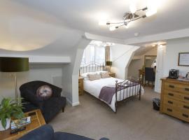 Rosslyn House, Hotel am Strand in Whitby