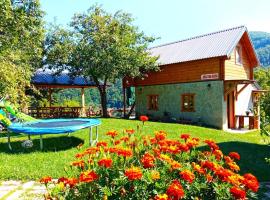 Kraljska koliba - Kralje's Cottage, hotel v destinaci Andrijevica