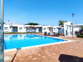 Casa acogedora en Salinas - Urb privada, WiFi, 7 cuadras del Malecón, hotel v destinaci Salinas