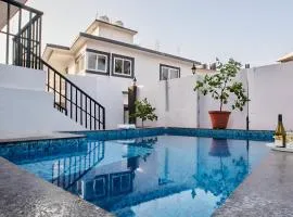 Thor Villa, 5BHK-Private Pool-Cook-Caretaker