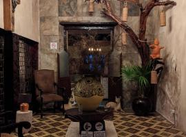 Casa Aluxes Hotel, hotel near Chichen Itza International Airport - CZA, Valladolid