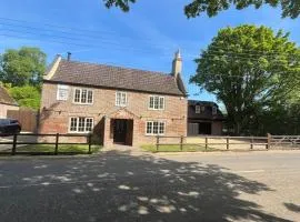 Woodpecker Lodge
