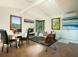 La Villetta 2 - Elegant and Cozy Cottage with free parking and A C