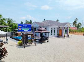 Homestay Restu Mak Abah Private Pool Melaka, hôtel à Merlimau
