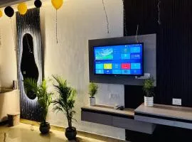 The Chic Stay