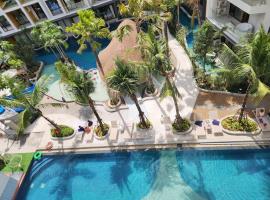 Modern 1506 Condo in Wyndham Gardens on the beach, condo em Nai Thon Beach