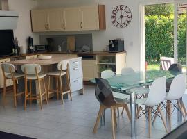 Chez R&C, villa in Belley