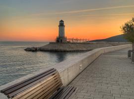 Lustica bay Iris, hotel a Radovići
