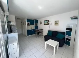Studio - résidence avec piscine