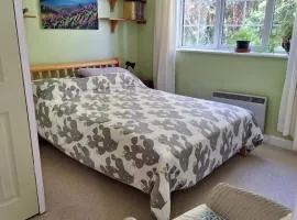 2 White Horse Cottages