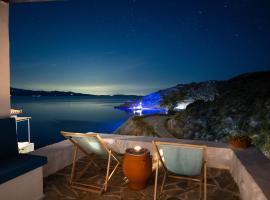 Villa Emilia, hotel with pools in Hydra