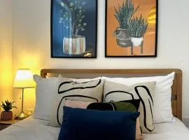 Wigan 1BR Haven - Perfect for a Relaxing Stay