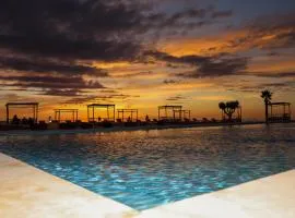 Kal Tenere Agafay Luxury Camp