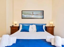 GOLDEN LUXE - 3 camere a 100 passi dal mare，位于利多迪卡马约雷的酒店