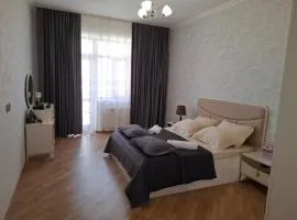 Квартира недалеко от центра на берегу Каспия