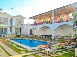 Sunbliss by the sea