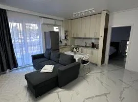 Affordable Cozy & Comfort Apartment
