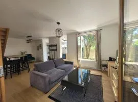 La campagne à Paris - Charmante maison à 2 pas de Paris et Versailles