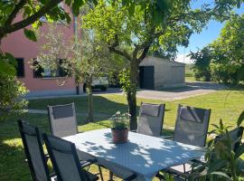 Stipos Apartment, hotel v Kopru