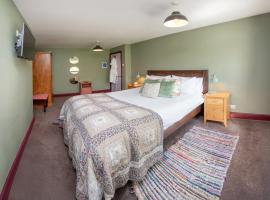Relaxing Cottage Escape - Pub - Fire - King Size Bed, ξενοδοχείο σε Newton Aycliffe