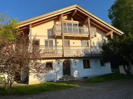 Barrierefreie 3-Zi.-Ferienwohnung mit Gartenzugang in ruhiger, zentrumsnaher Lage