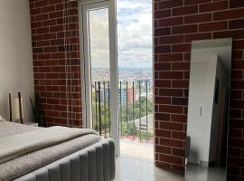 Céntrico apartamento zona 10, μέρος για να μείνετε σε Estación Pamplona