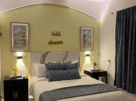 Little Room Airport By Merengue House