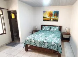 Apartamento completo en Santa Cruz - C