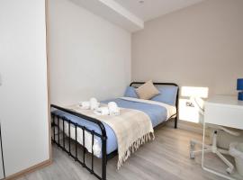 Comfortable bedrooms in Kingston, hotel v destinaci Kingston upon Thames