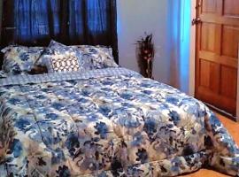 Navy Blue, hotel v destinaci Curepe