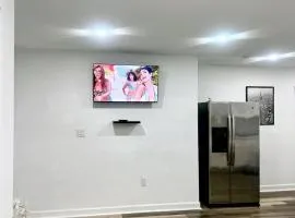 Beautiful studio with private backyard