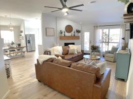 Allen में, होटल Stunning Newly Renovated 3BR 2B Home Hot Tub Game Room