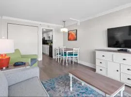 Ocean Front Beach'n 1BR Premium Condos