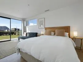 Private guest suite in Central Wanaka