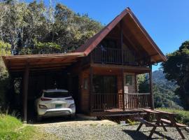 El Quetzalito Cabin, hotel v destinaci San Gerardo de Dota