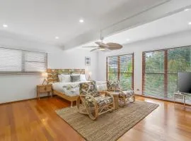 The Canopy House - by Coast Hosting