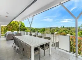 Cooinda by Coast Hosting