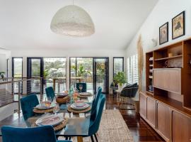 Jungle Cubby by Coast Hosting, hotel en Terrigal